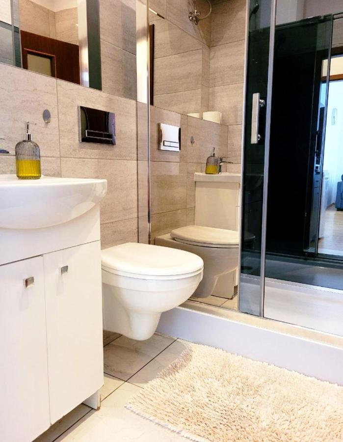 Przytulne Apartamenty W Centrum Warszawy Lok 2 Varsovia Exterior foto